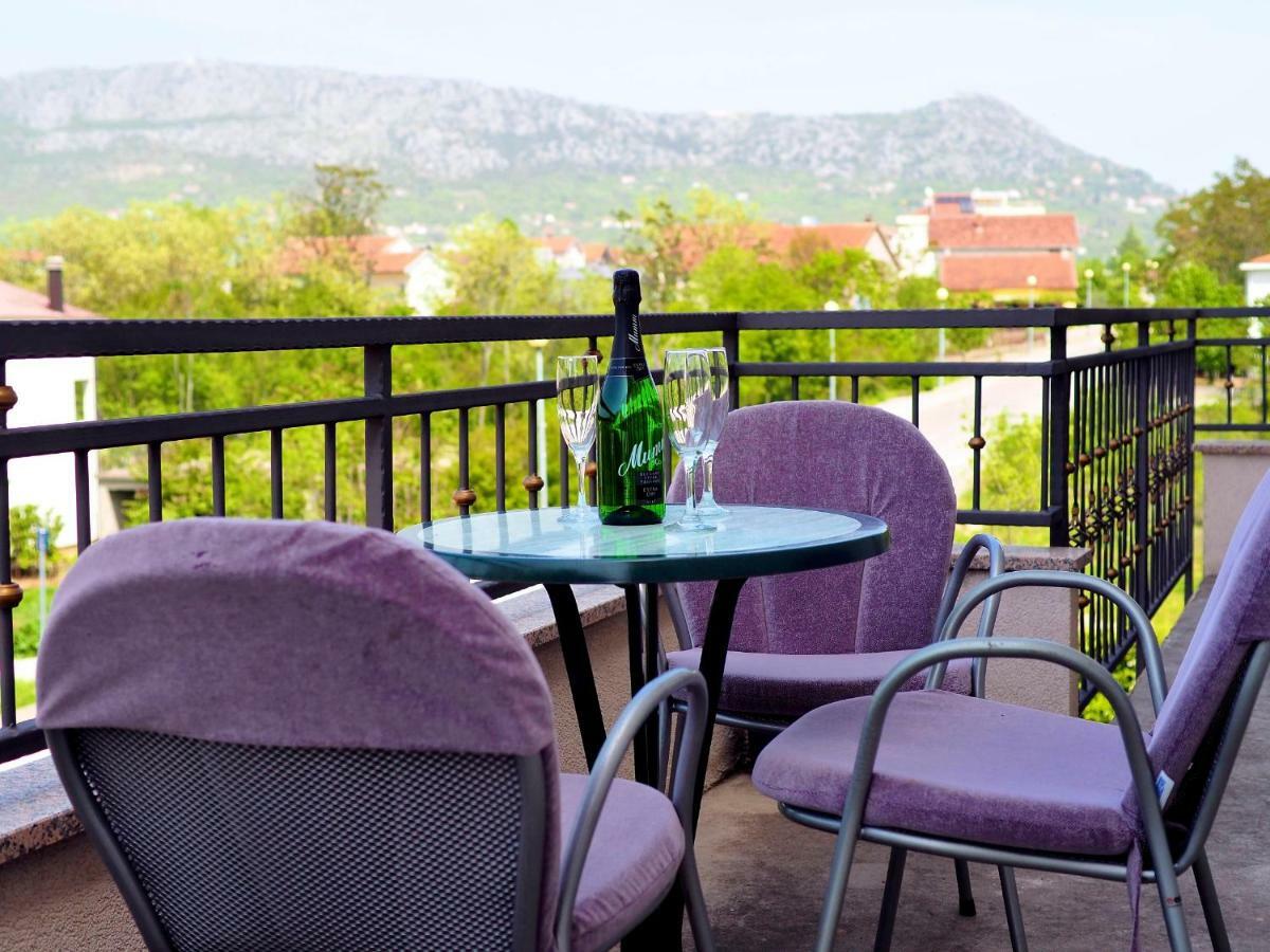 Apartment Ivan-Experience 3 Bedrooms Ljubuški 外观 照片